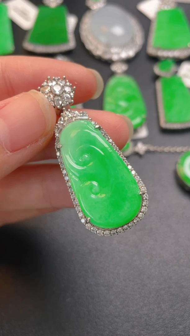 吊坠(不含链)银S925镶嵌翡翠吊坠