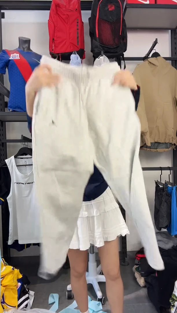 112   编码 瑕疵款直播间过款为准 尺码 L175