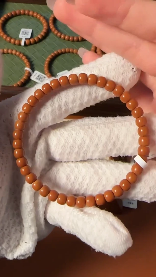 手串橄榄核【168】5.7mm老挝核尖老型单圈