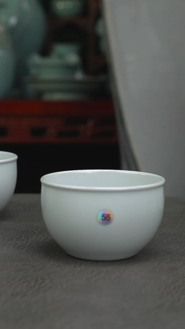 香***的月白釉55号缸杯 微瑕-二
