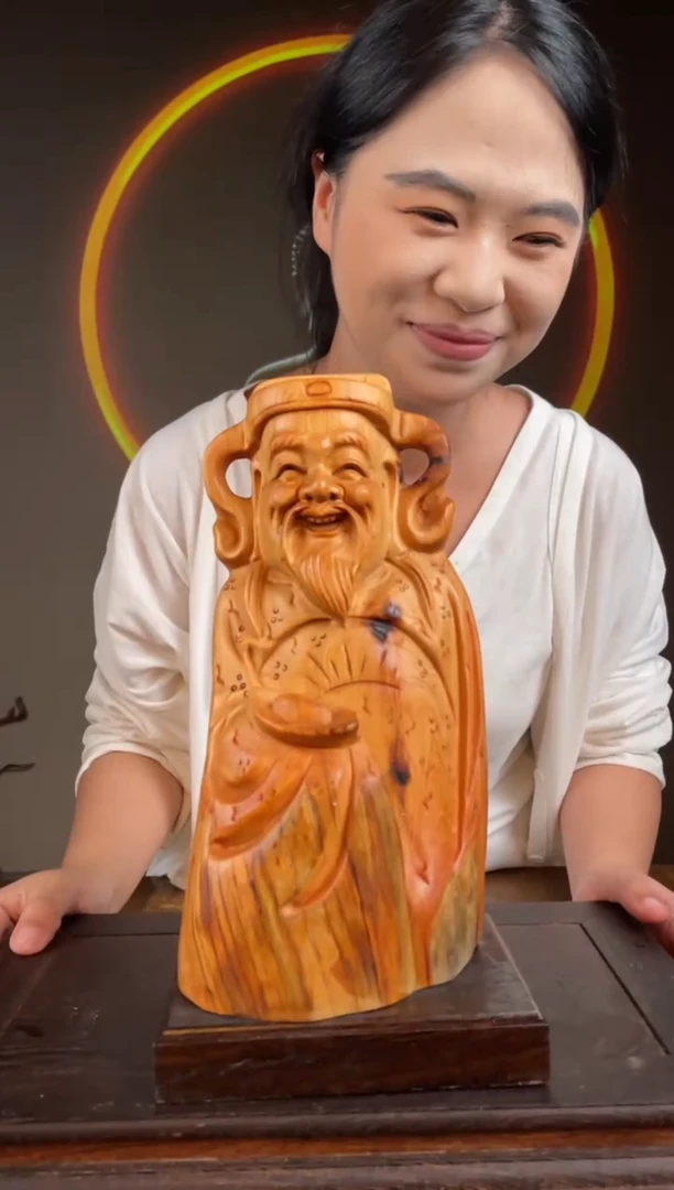 柏木（崖柏）手工摆件,先抢先得! 编号:71