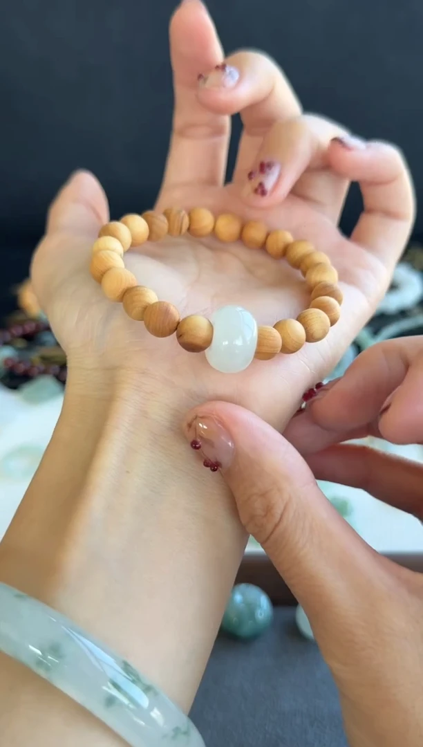 未镶嵌手串翡翠406号买断