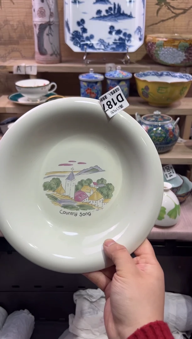 瓷片i****_               D187