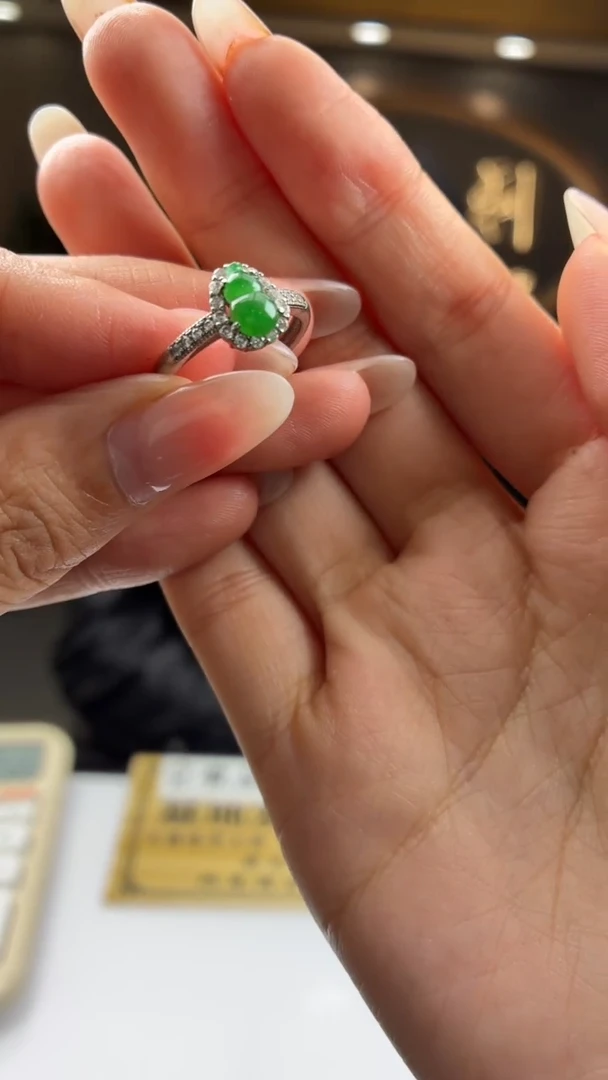 未镶嵌定制翡翠用****3BJ0059852