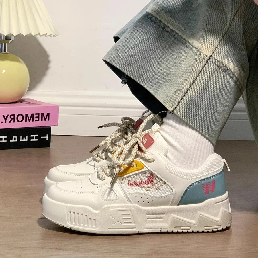 回力厚底女鞋小白鞋女2025新款百搭鞋子ins潮小众复古韩版板鞋女