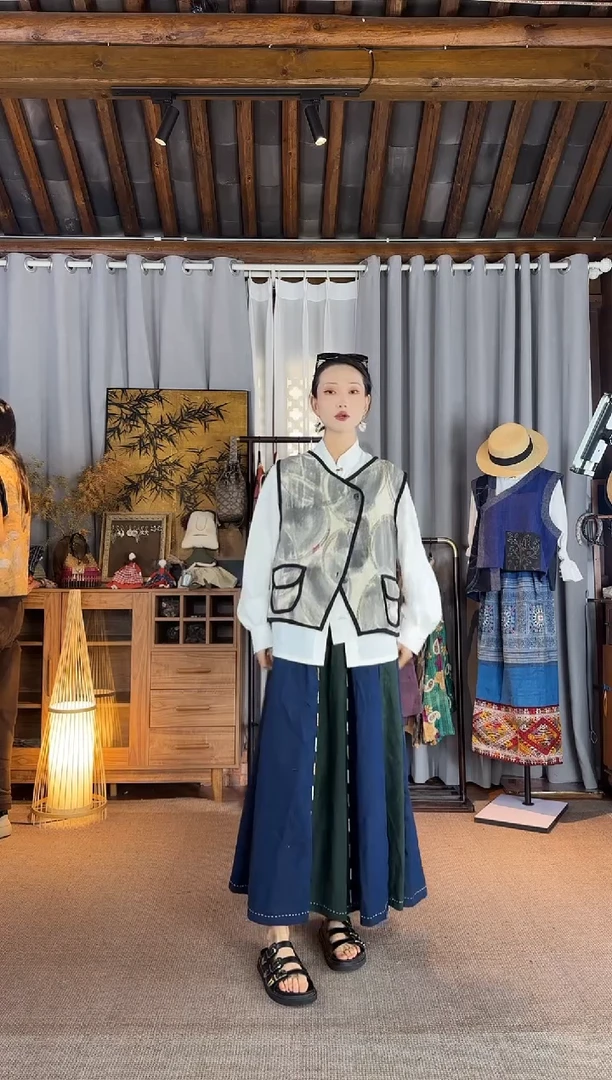 设计师款灰色老麻不规则马甲