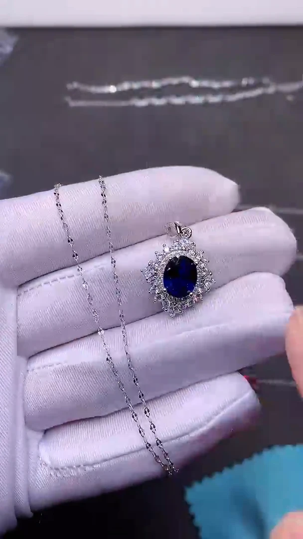 【闪购商品】蓝宝石颈饰银S925镶嵌.......