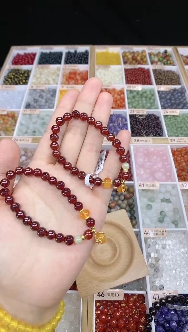 【闪购商品】石榴石手串未镶嵌石榴石手串（吊坠）多样性发一