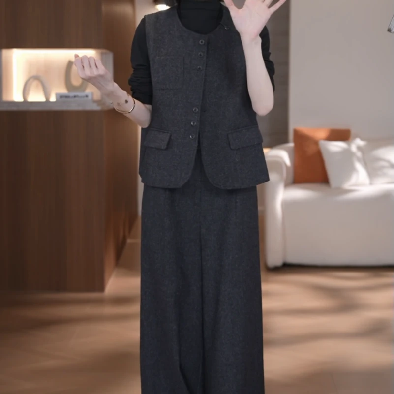时尚套装女秋季新款洋气显瘦西装马甲打底衫阔腿裤三件套