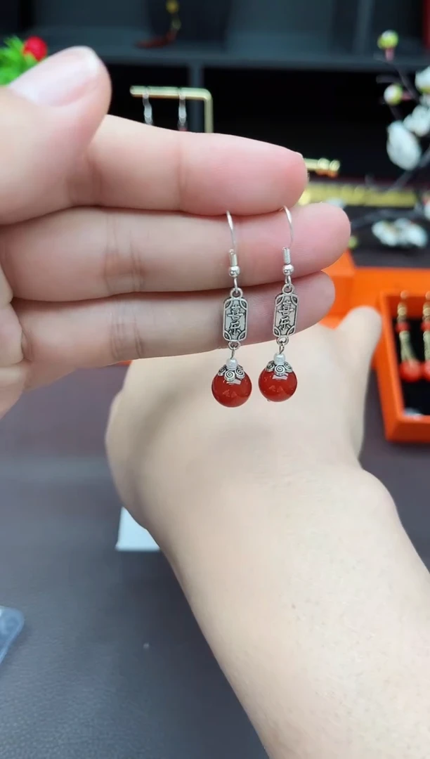 玛瑙/玉髓耳饰银S925镶嵌730000