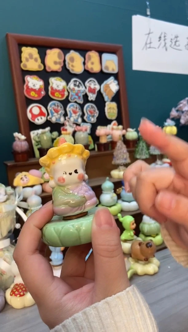 摆件陶绿色无语佛A04