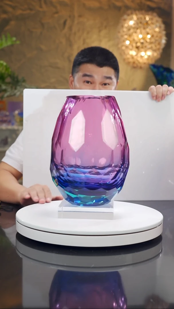 手工艺品琉璃福利金红蓝切面花瓶