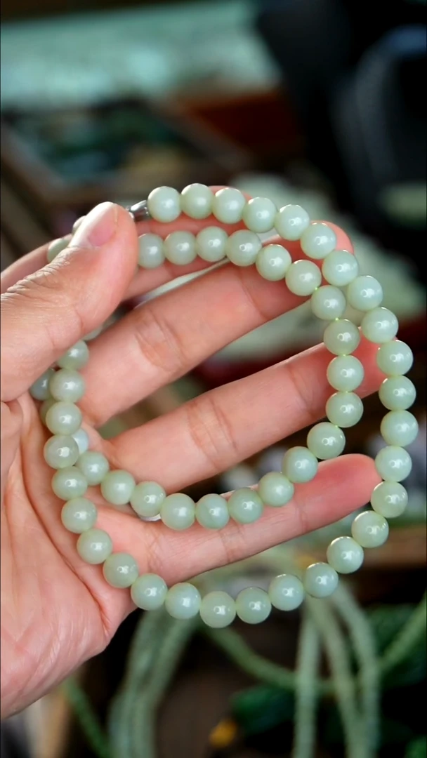 颈饰未镶嵌和田玉001  8MM