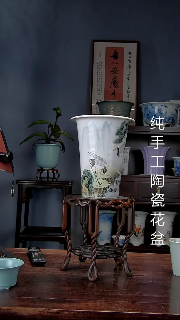 景德镇手工陶瓷花盆