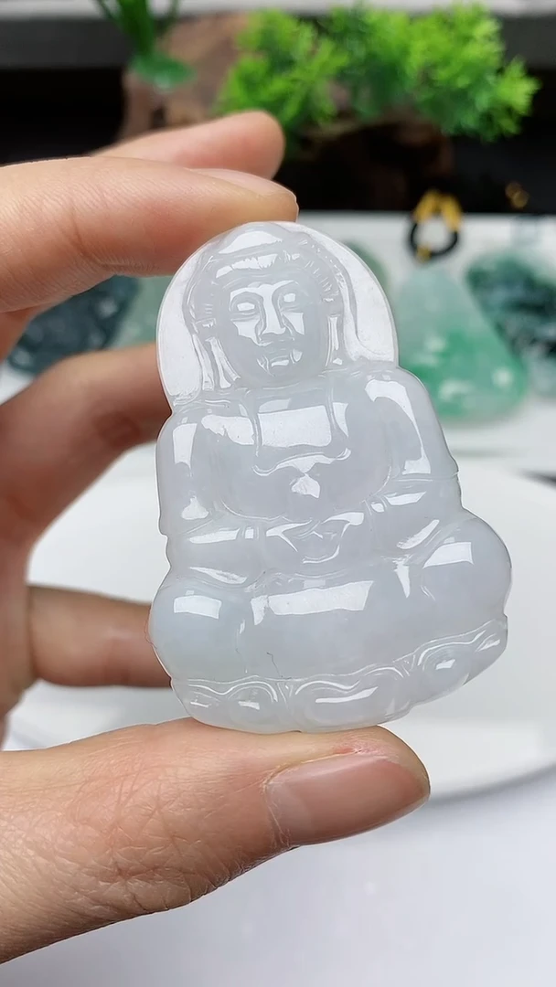 【闪购商品】翡翠颈饰未镶嵌