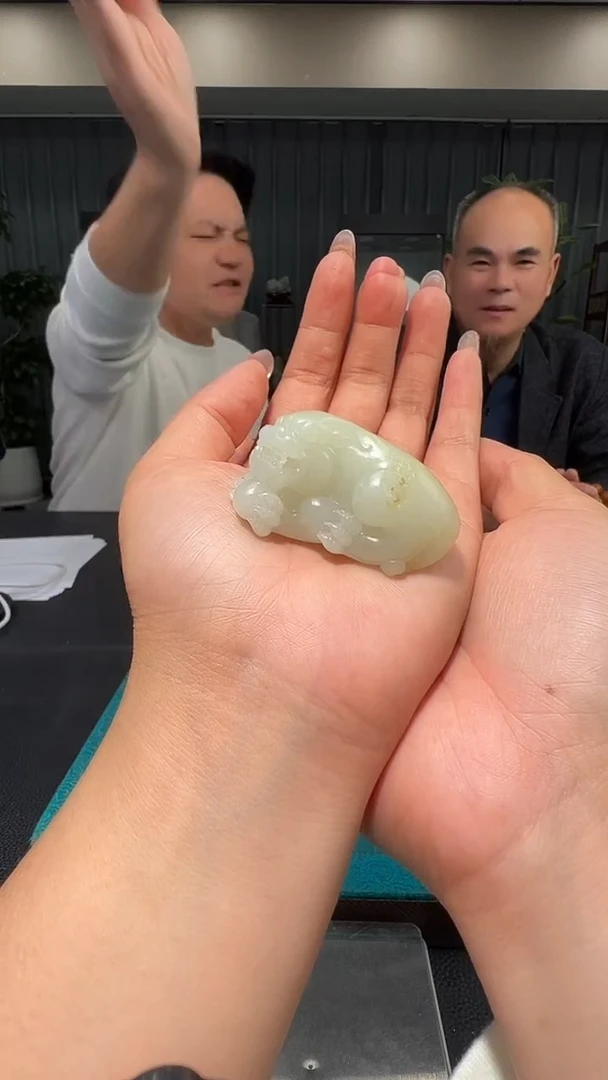 未镶嵌和田玉挂件晴**雨059和田玉挂件多样性发一