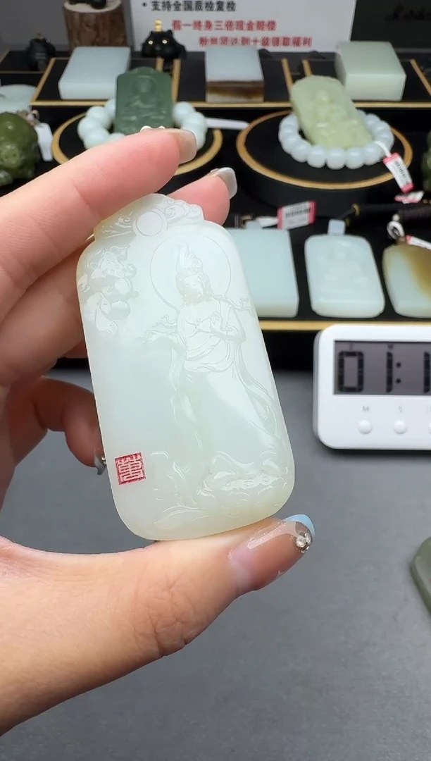 颈饰未镶嵌和田玉3