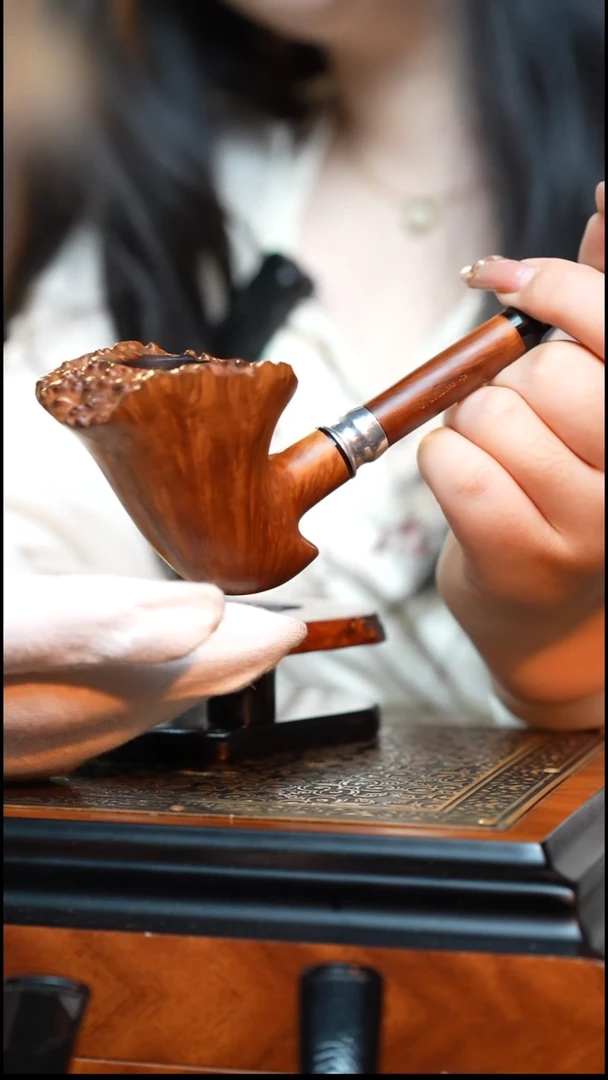 伯利恒仅开斗烟斗