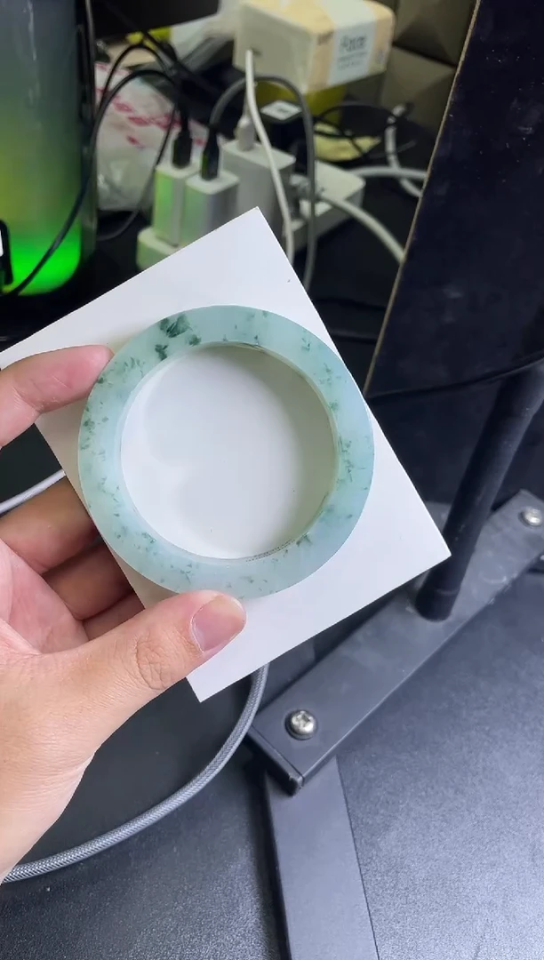 未镶嵌手镯定制翡翠金*定制