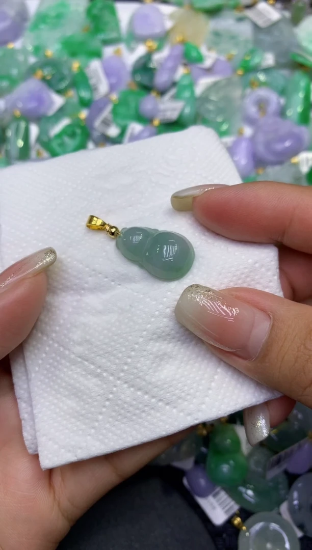 颈饰未镶嵌翡翠天然缅甸A货翡翠