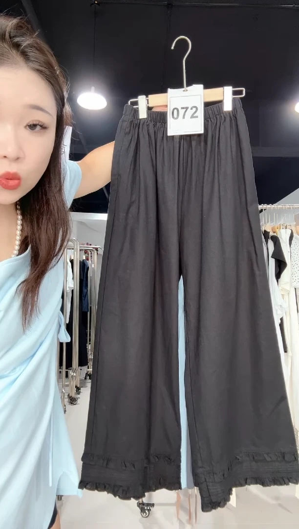 072-黑色裤子···L