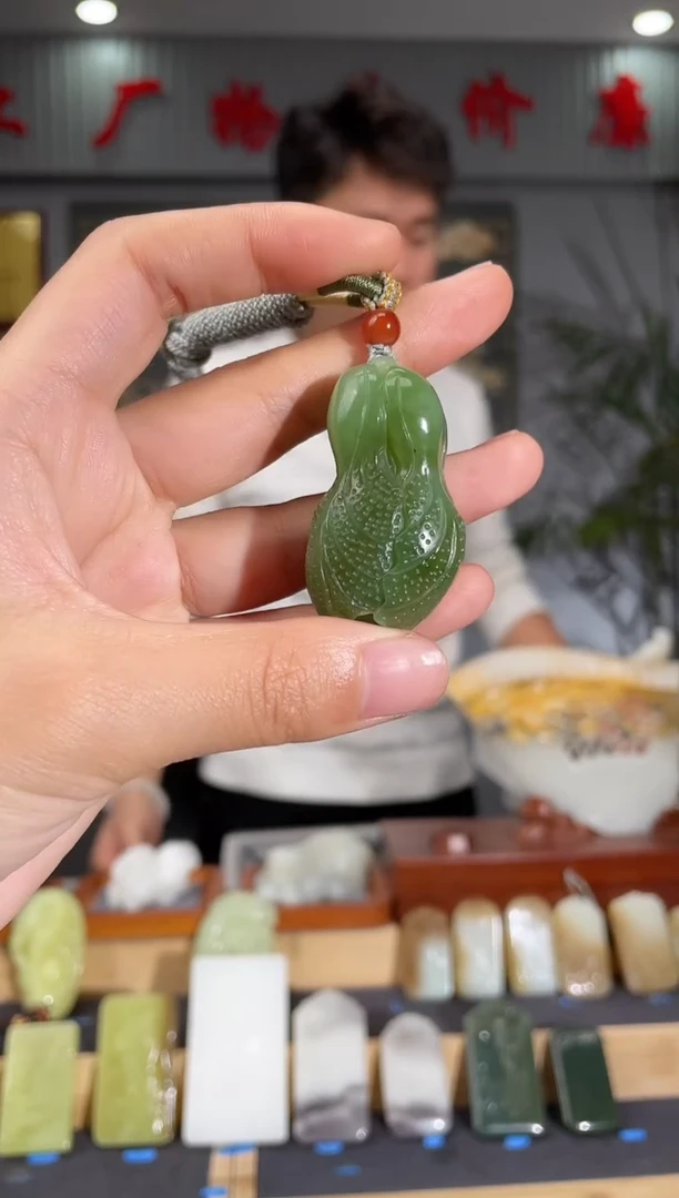 【闪购商品】和田玉颈饰未镶嵌拍一发一 多样性发货