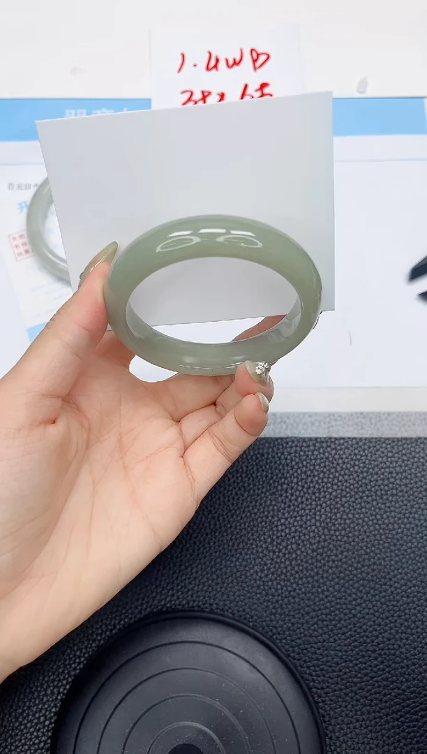 石英质玉手镯未镶嵌253-54.9