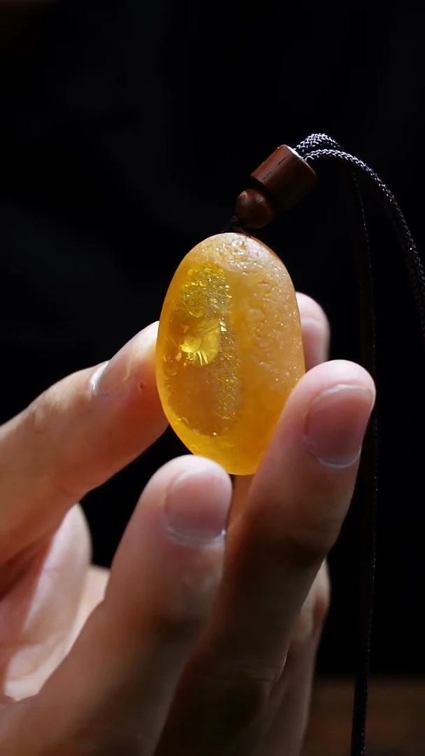 吊坠(赠链)未镶嵌水晶水晶