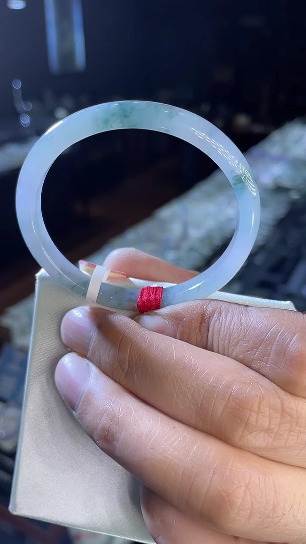 未镶嵌手镯翡翠贵妃52-53