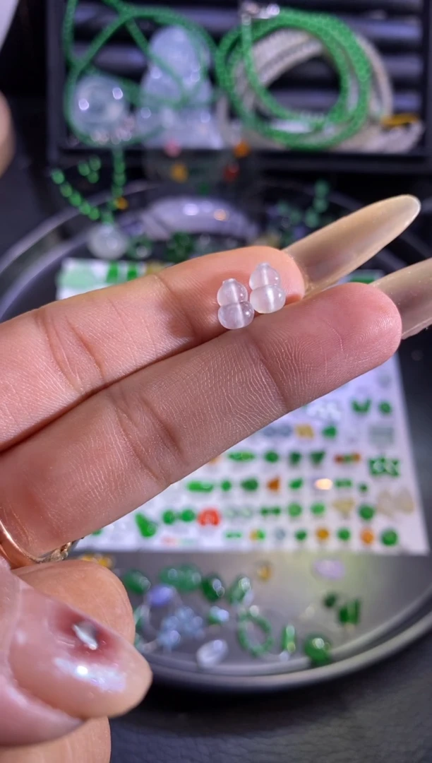 未镶嵌挂件翡翠葫芦