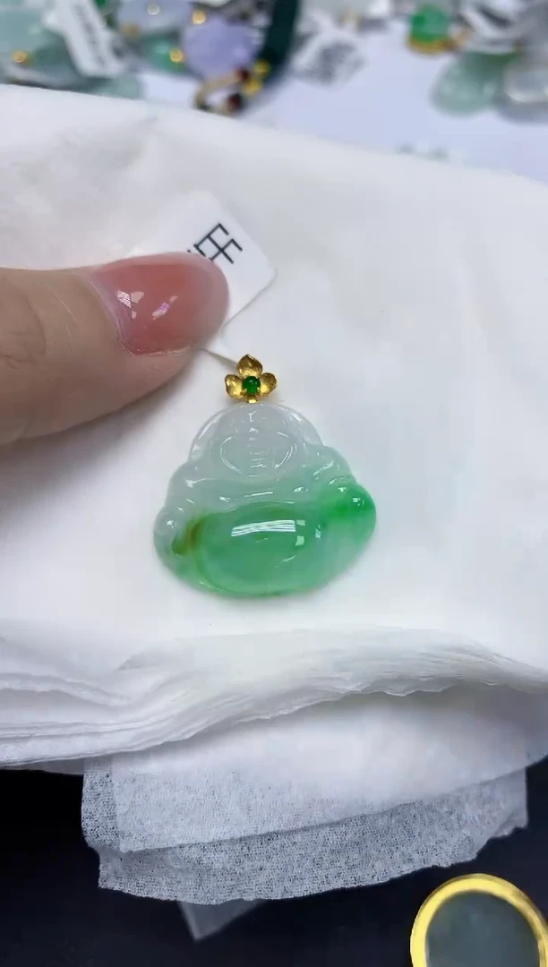 颈饰18K金镶嵌翡翠天然缅甸翡翠A货百元以上9元证书费自理