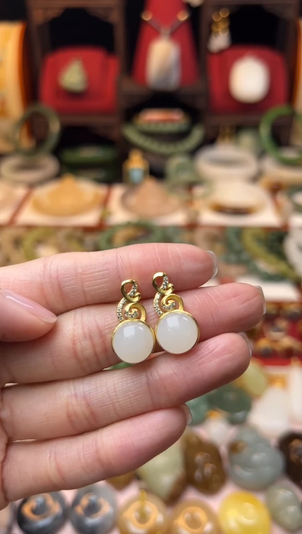 【闪购商品】和田玉耳饰银S925镶嵌1