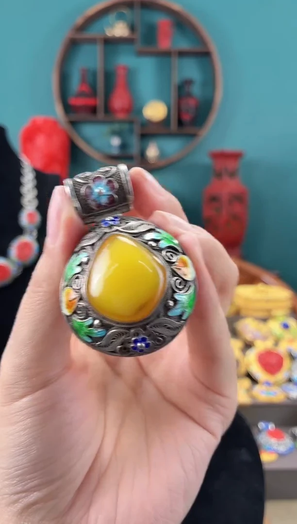 非遗手工花丝镶嵌吊坠