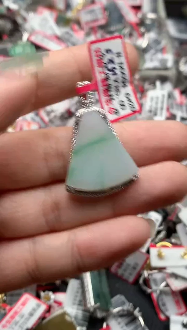 银S925镶嵌戒指翡翠天然A货缅甸翡翠