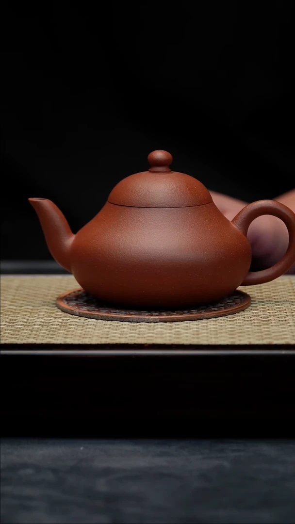 茶壶紫砂呼**?180紫砂红泥梨形