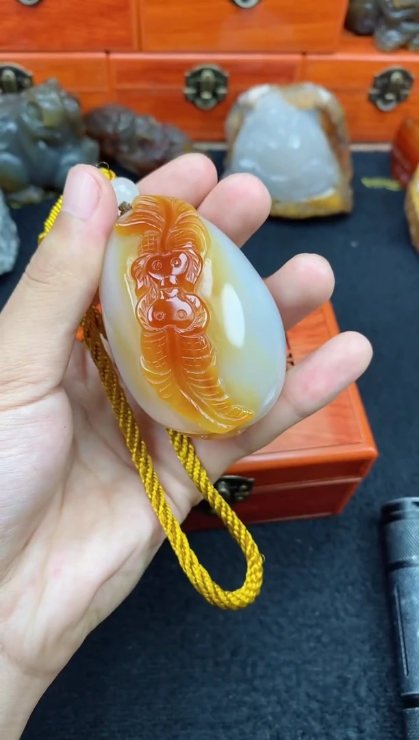 未镶嵌玛瑙/玉髓珠宝奇石蛋**齐0