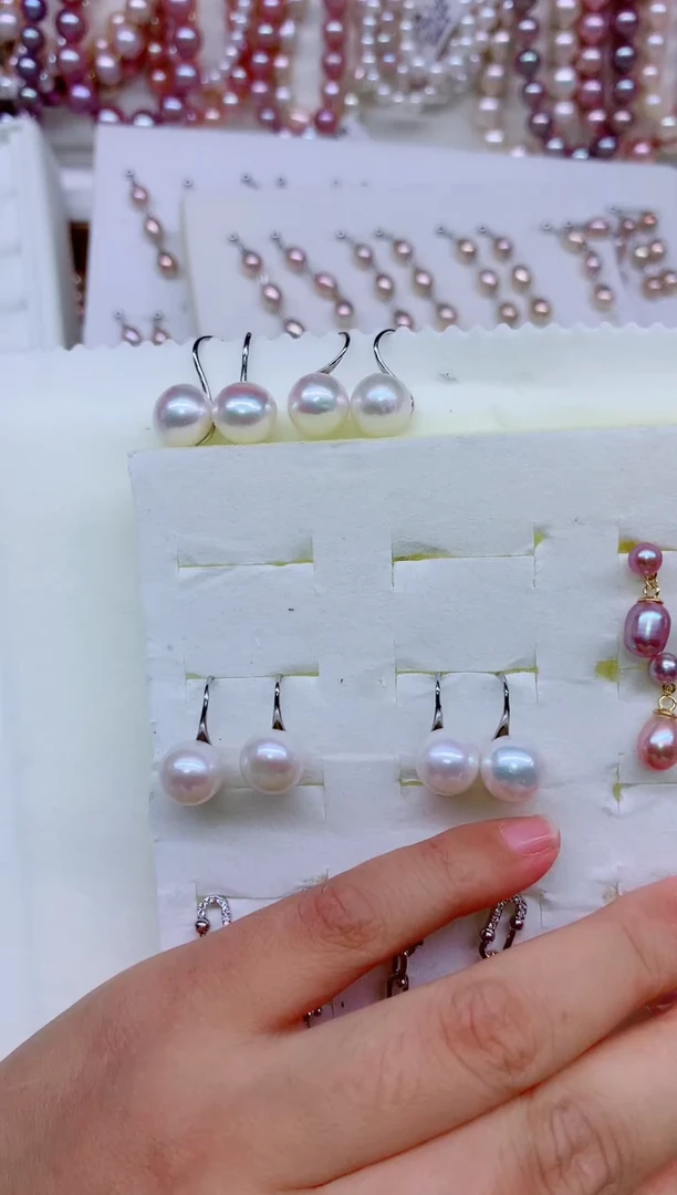 银S925镶嵌淡水珍珠耳饰多样性发其一，非无暇