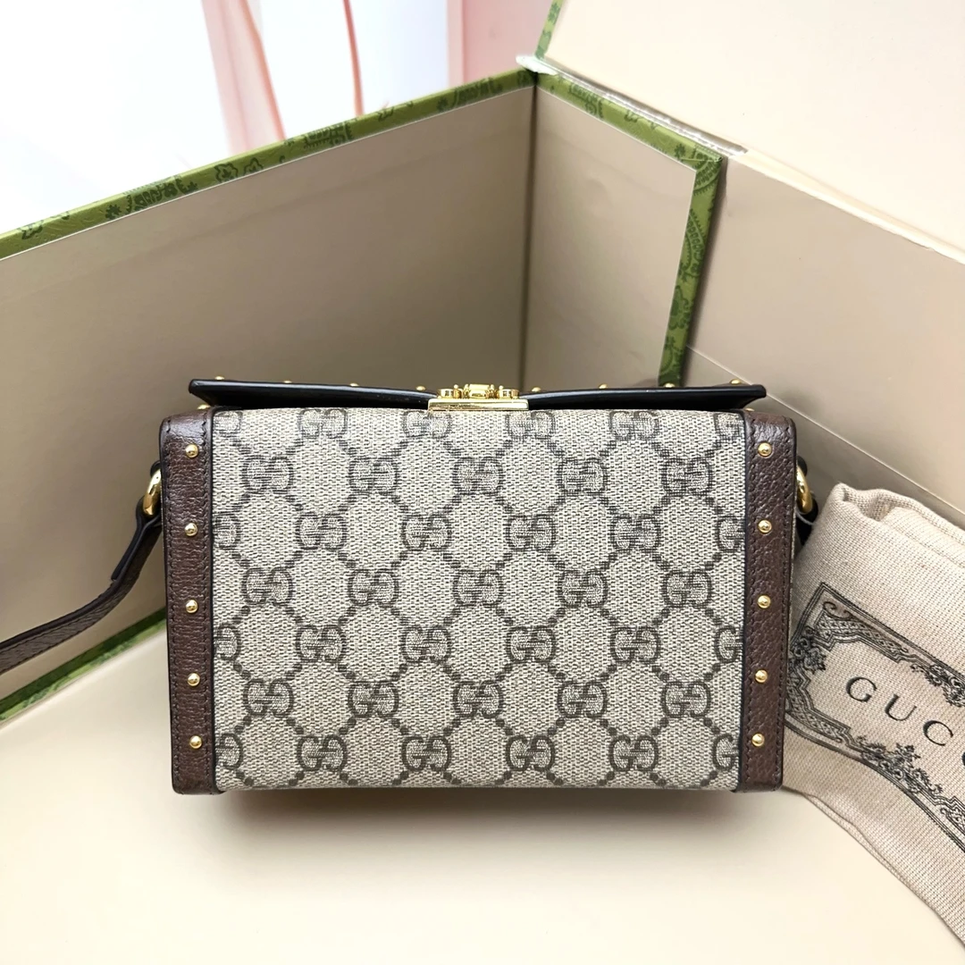 95新 GUCCI/古驰 C53/439976