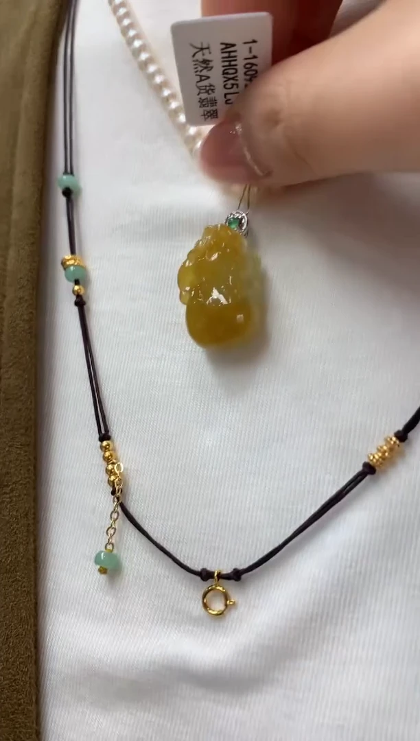 吊坠(不含链)18K金镶嵌翡翠貔貅