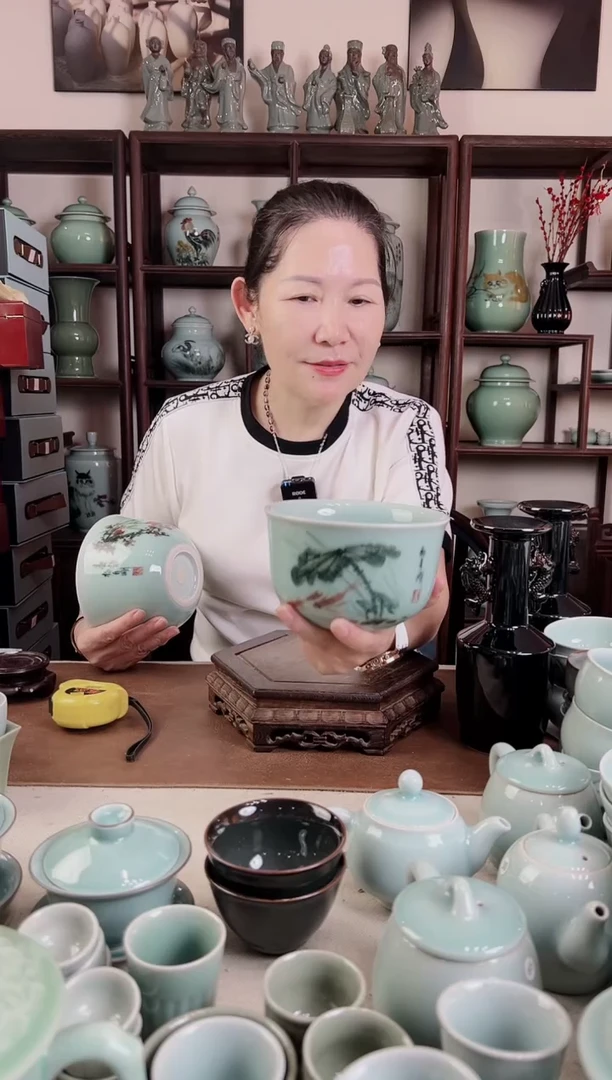 青瓷 釉中彩 鱼画 钵