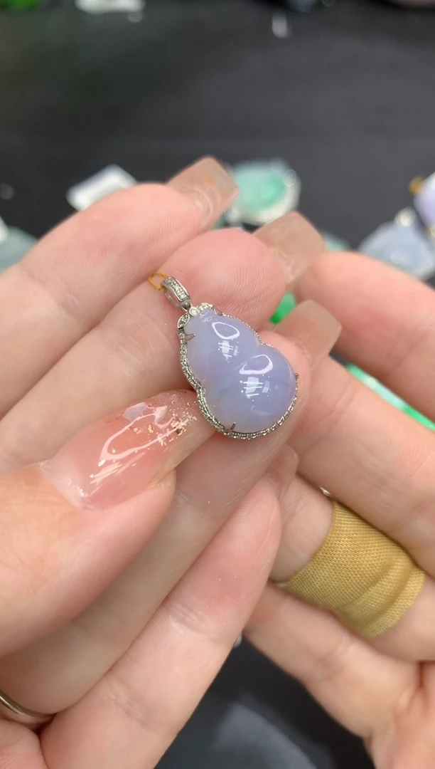 吊坠(不含链)18K金镶嵌翡翠1111111111111