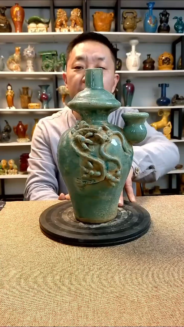 经典精美复古风格瓷器