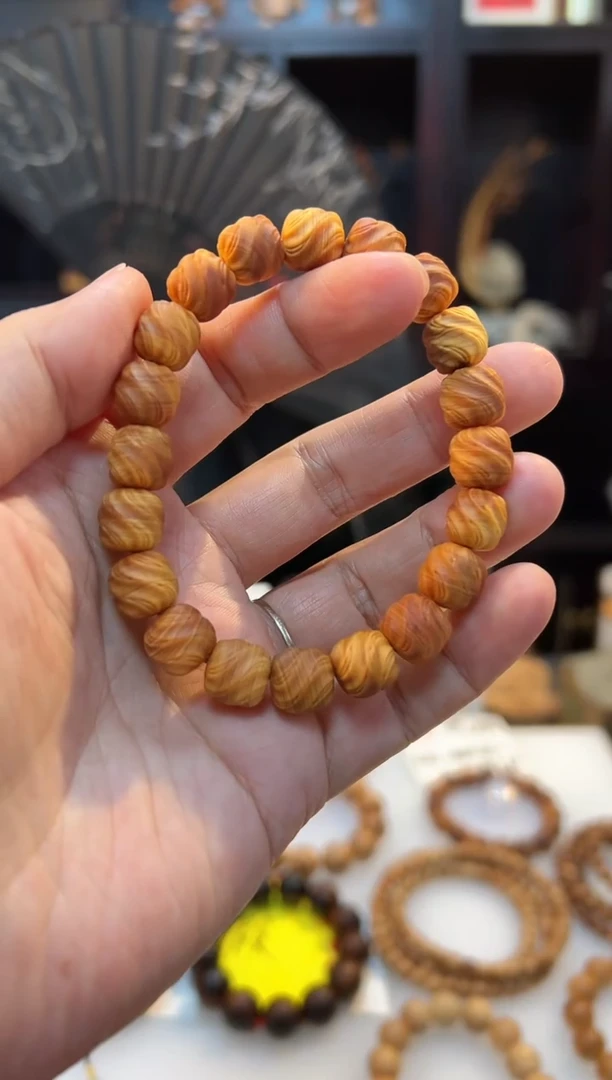 崖柏1.0红油轮回单圈太行无礼盒