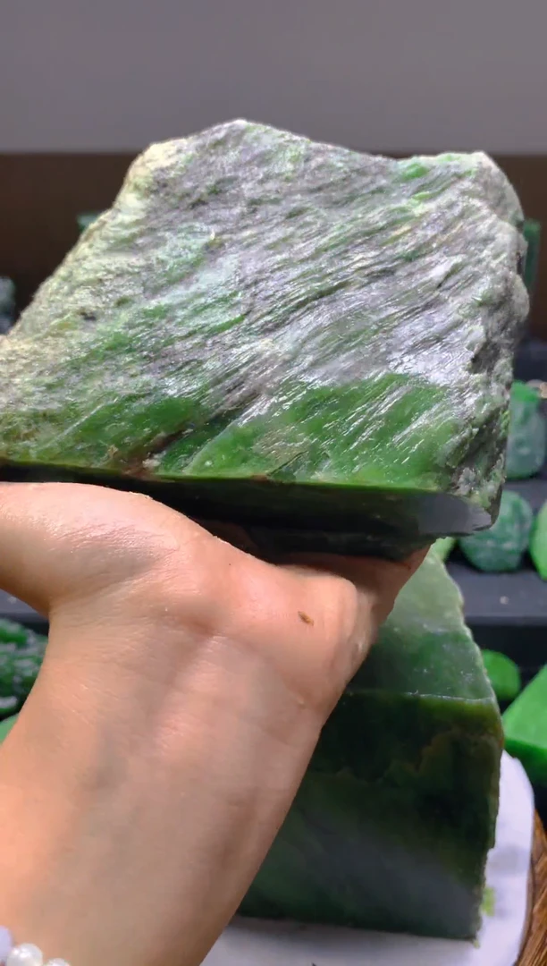 未镶嵌和田玉珠宝半成品1