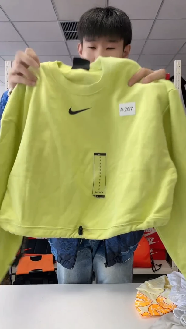 267编码 尺码 155胸围衣长 正品