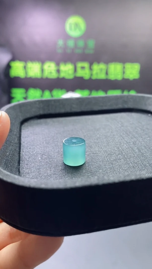 未镶嵌定制翡翠0433539691
