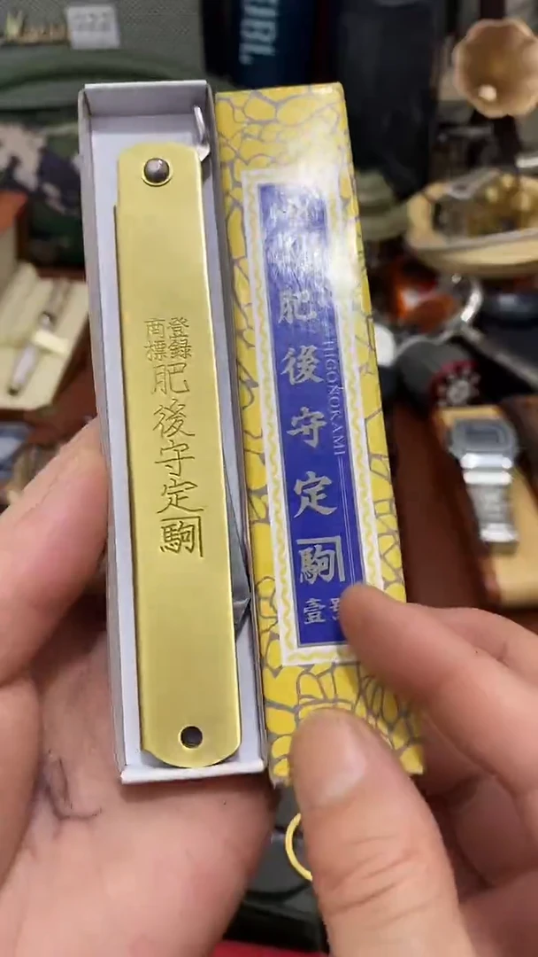 瓷片闪购商品 如图所示