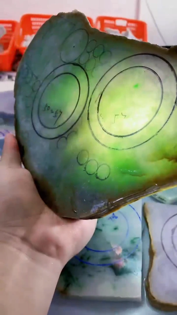 颈饰未镶嵌翡翠缅甸A货翡翠196