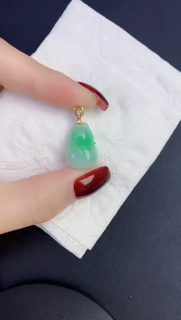 颈饰未镶嵌翡翠缅甸天然翡翠a货