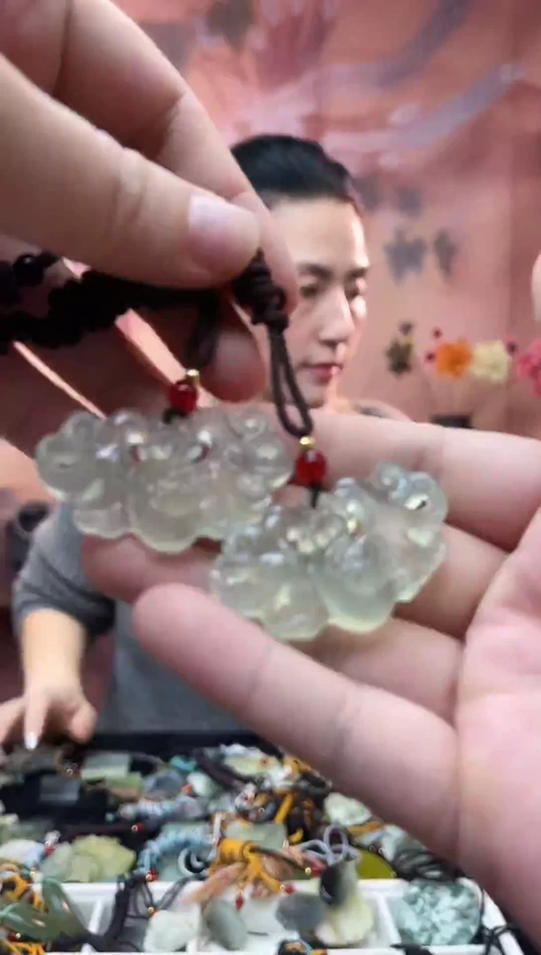 未镶嵌岫玉吊坠·多样性发货拍一发一